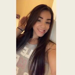 Meet your Posher, Brianna